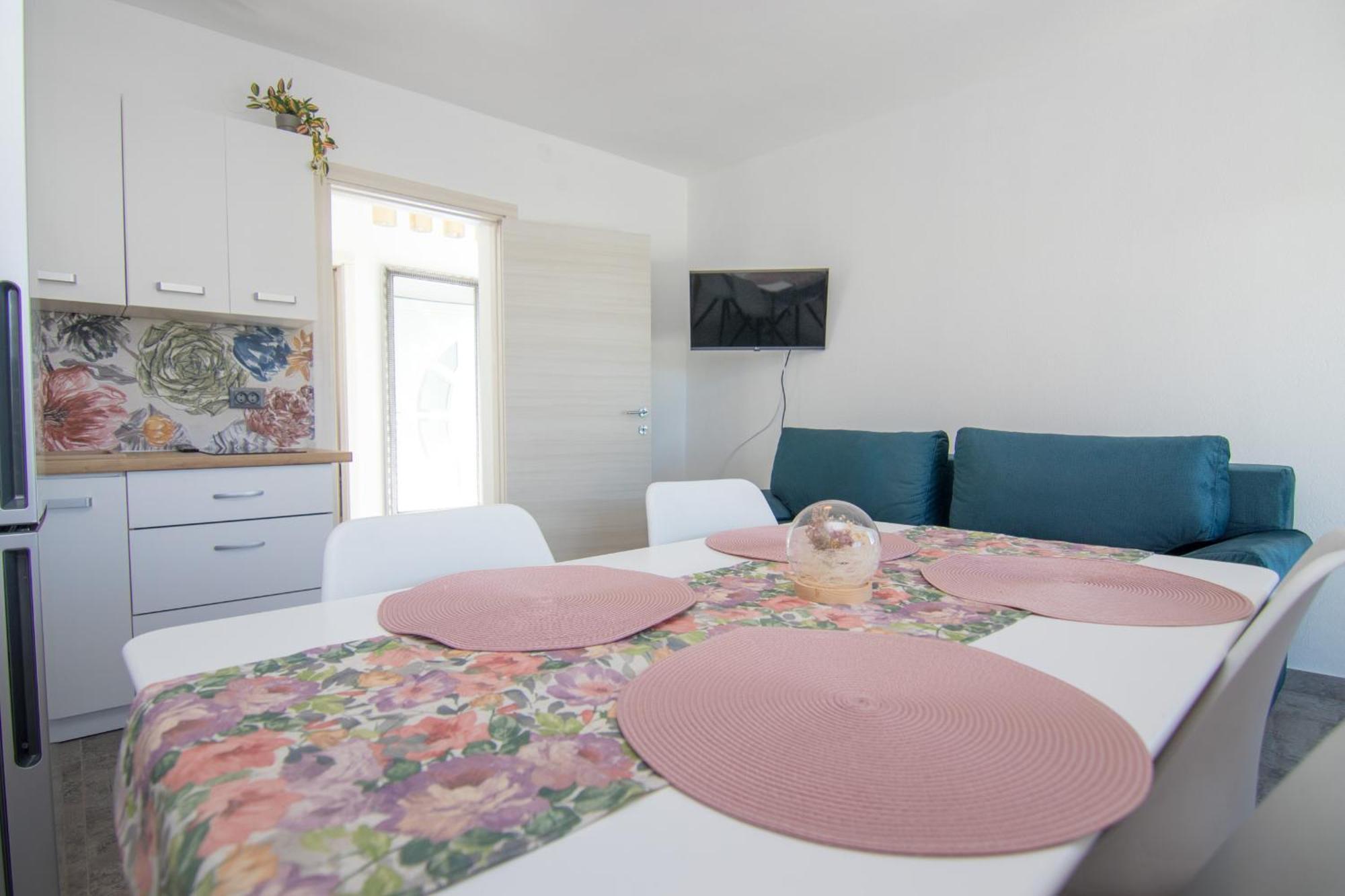 Apartments Flowers Krk Town Dış mekan fotoğraf